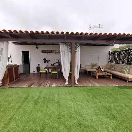 Casa Rural En Taucho Ferienhaus *